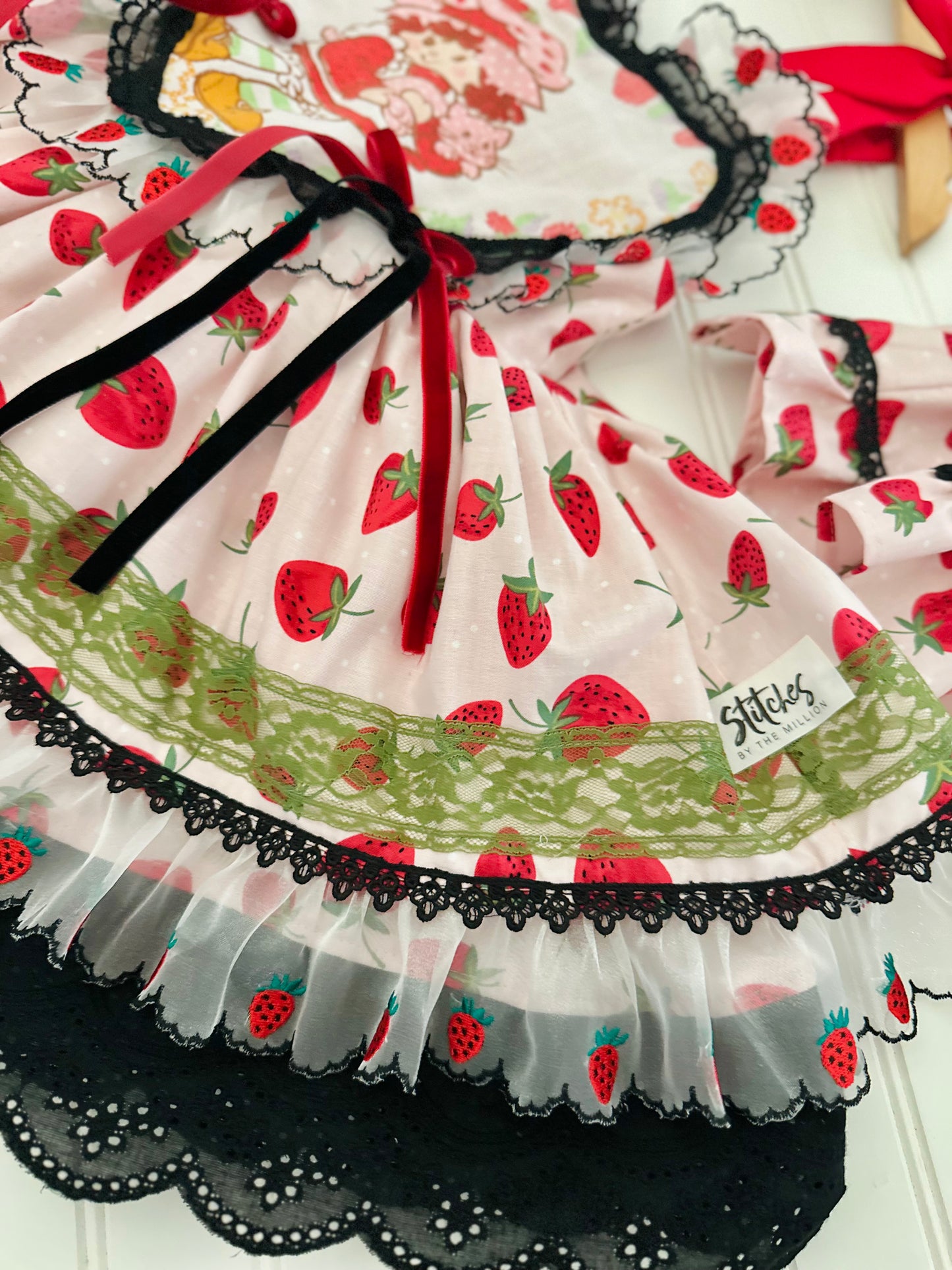 La Fresa Bonita OOAK 5