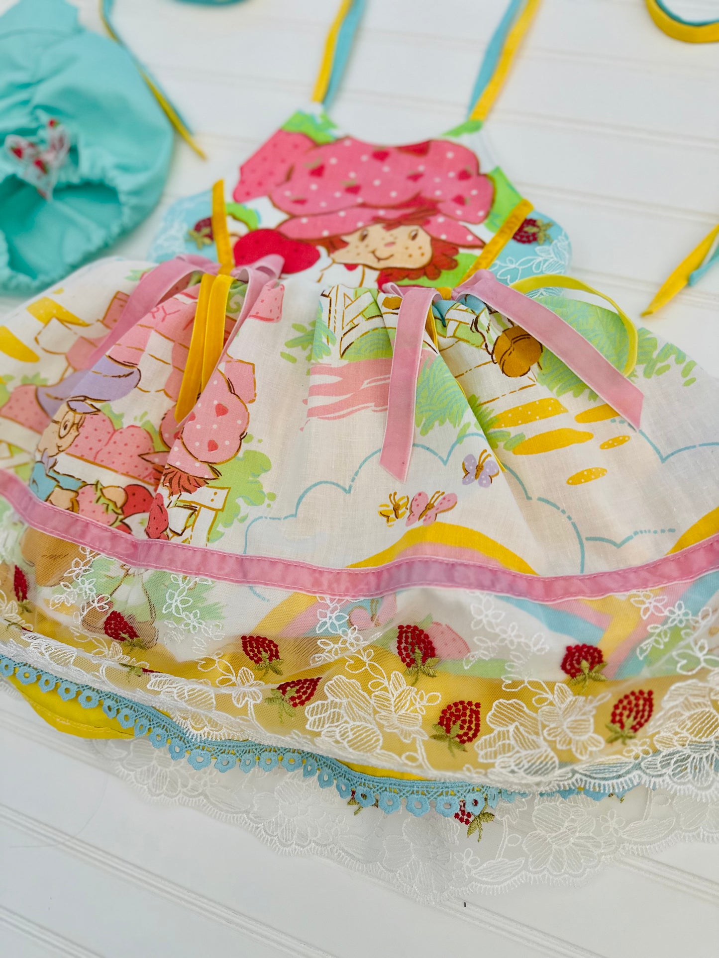 Bright Berry Day OOAK 4T