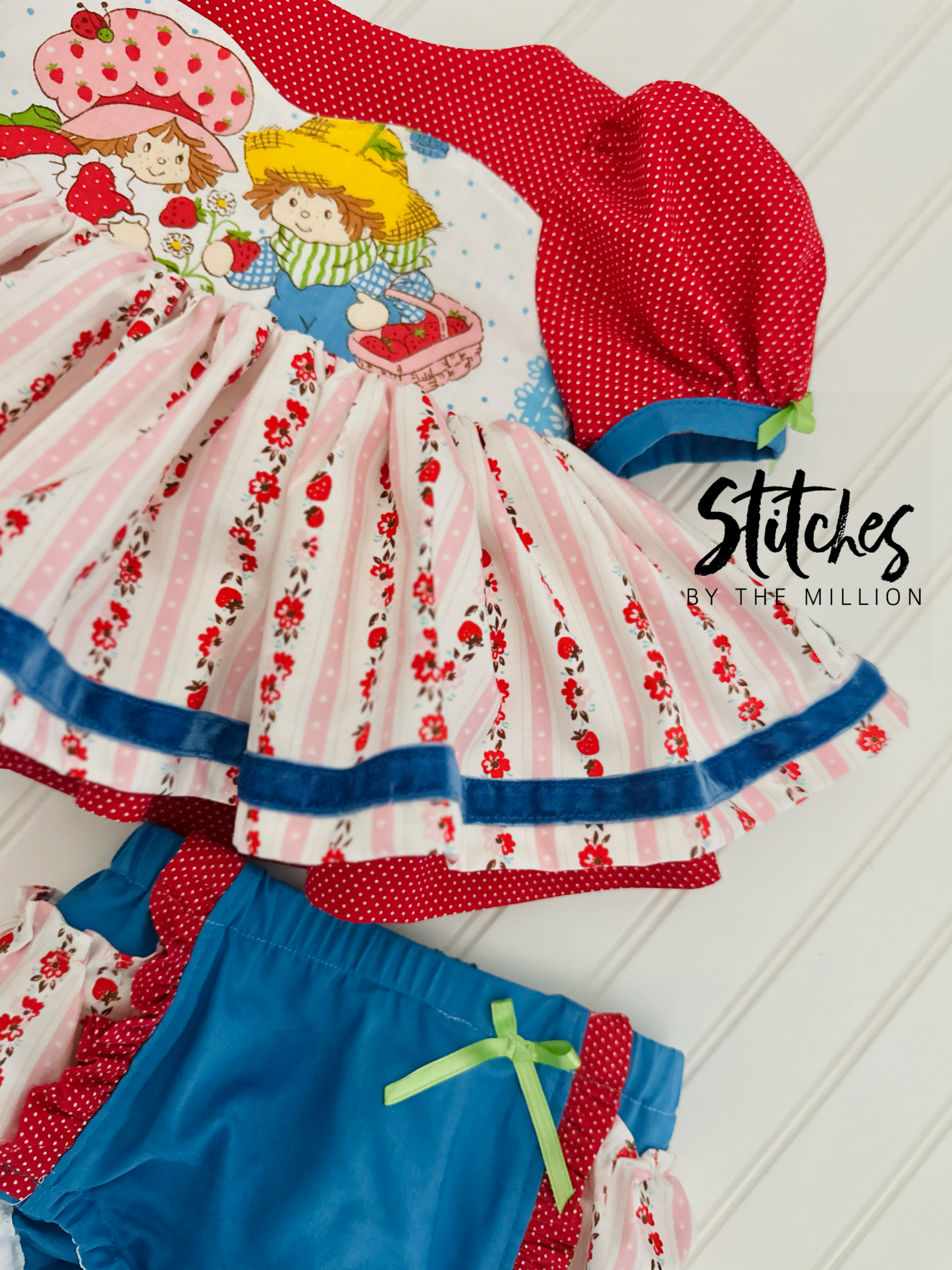 Classic Strawberry Set OOAK 3T